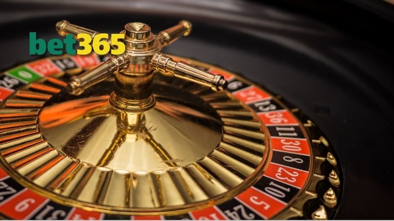 Cách bố trí bàn cược và bánh xe Roulette